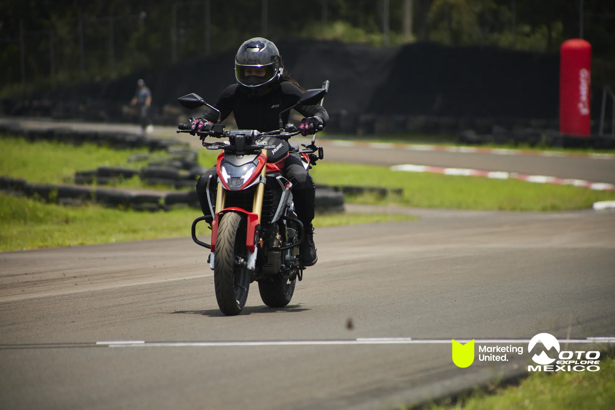 HUNK TRACKDAY 448
